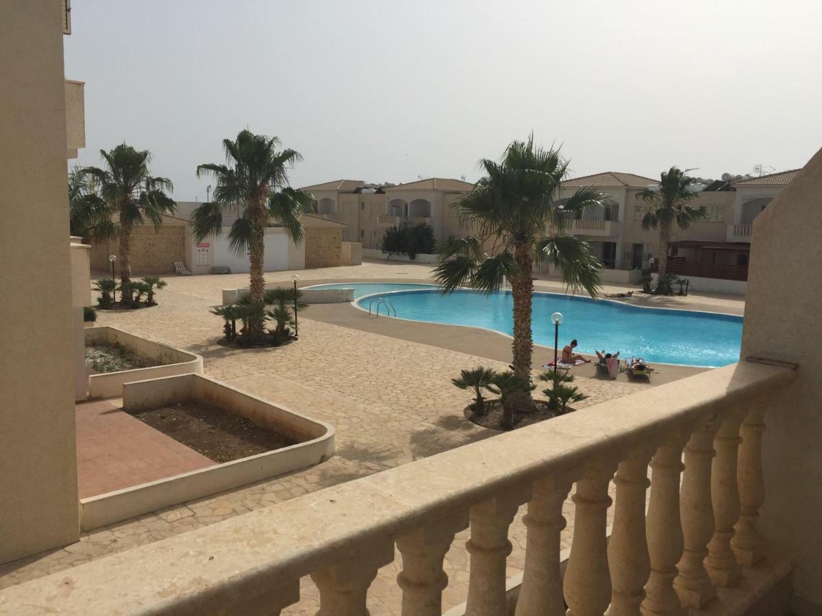 Cleopatra Villa มานเดรีย ภายนอก รูปภาพ